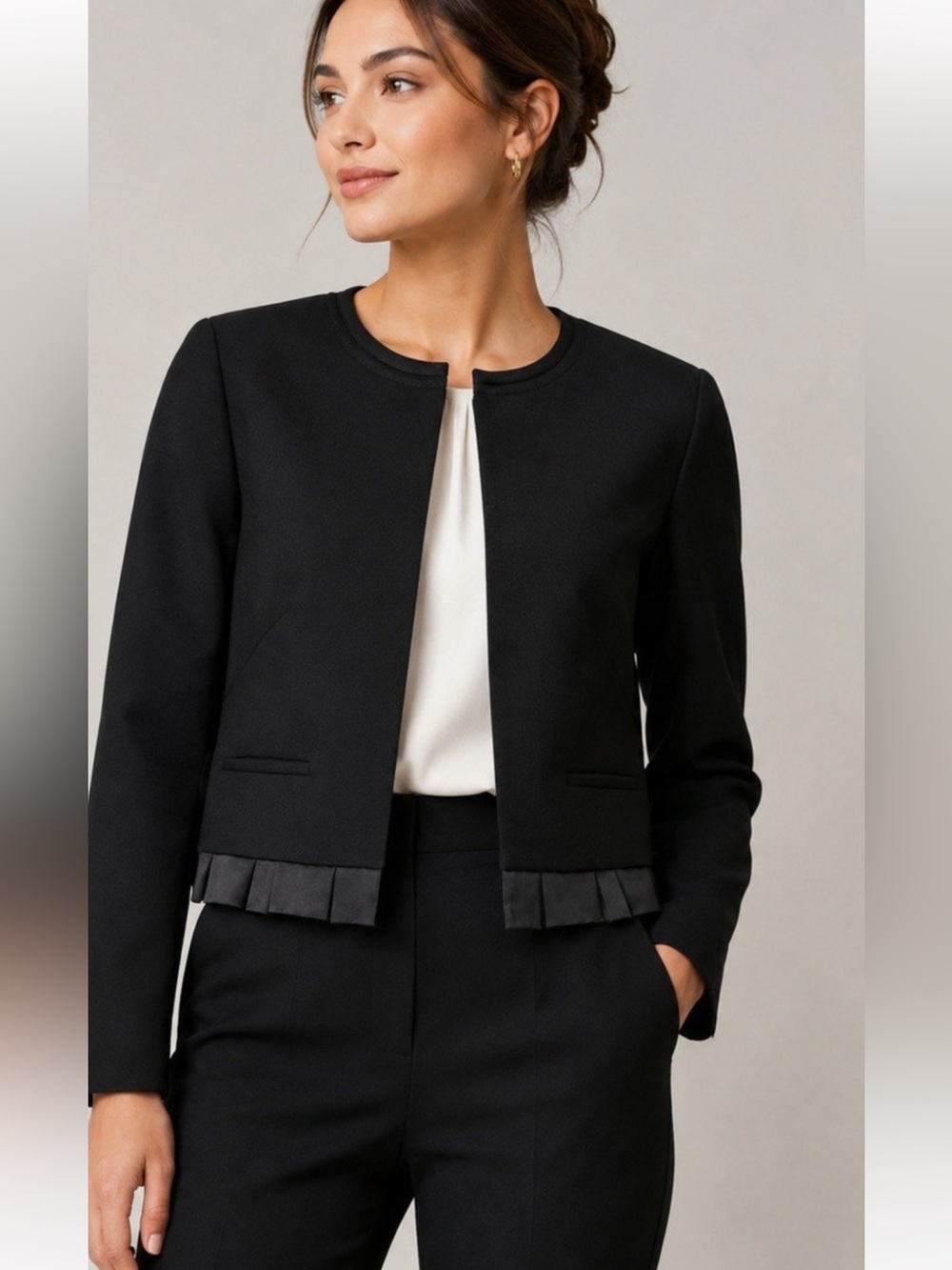 Brooks Brothers Sz 8, wool blend black jacket.